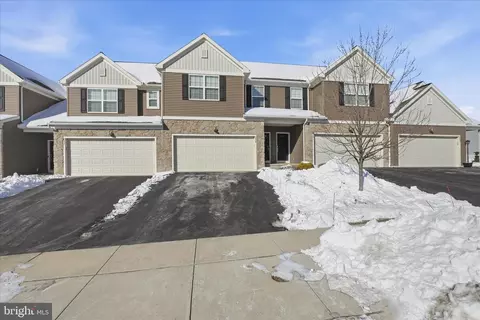 859 Anthony Dr, Harrisburg, PA 17111