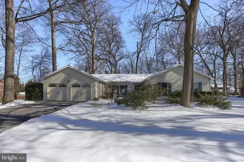905 Ebenezer Rd, Middletown, PA 17057