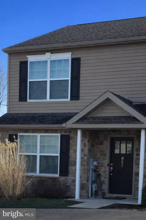 857 Gregs Dr, Harrisburg, PA 17111