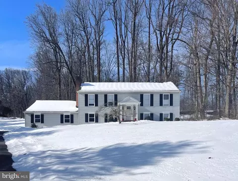 2156 Miller Rd, Hummelstown, PA 17036