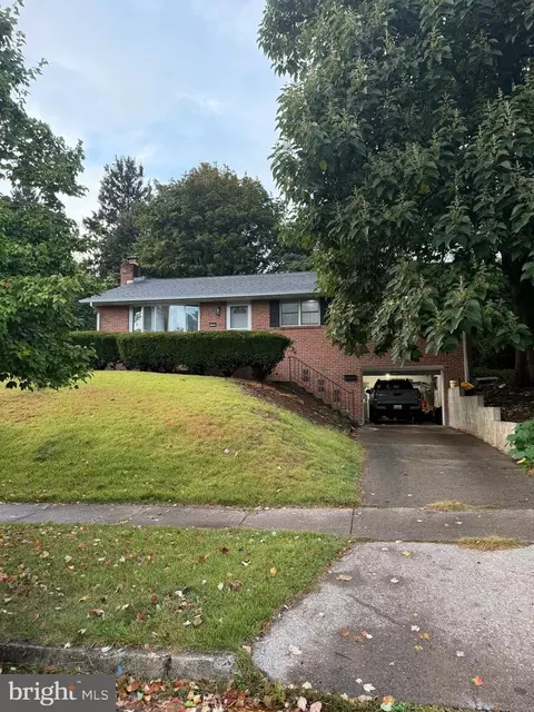 2408 Swatara St, Harrisburg, PA 17104
