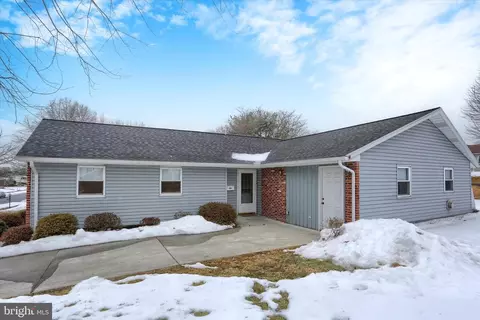 3708 Canterbury Rd, Harrisburg, PA 17109