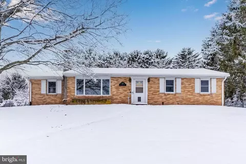 109 Mountainview Dr, Halifax, PA 17032