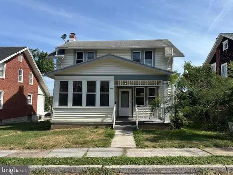 2502 Hoffer St, Harrisburg, PA 17103