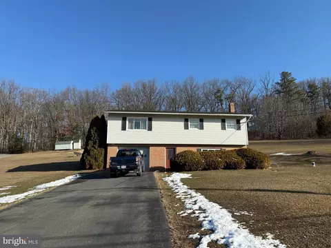 240 Harman Rd, Halifax, PA 17032
