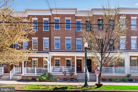 1931 Green St, Harrisburg, PA 17102