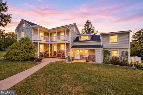 227 Pleasant View Rd, Hummelstown, PA 17036