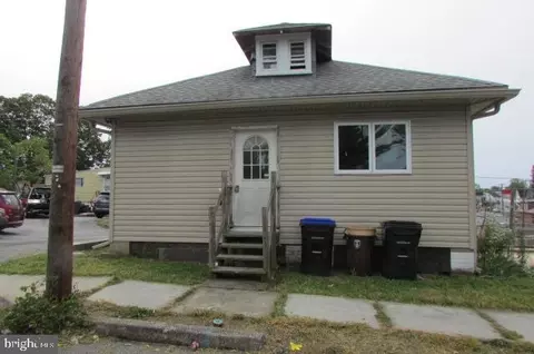 2725 Herr St, Harrisburg, PA 17103