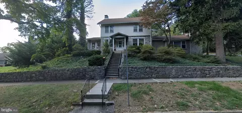 120 Park Ter, Harrisburg, PA 17111