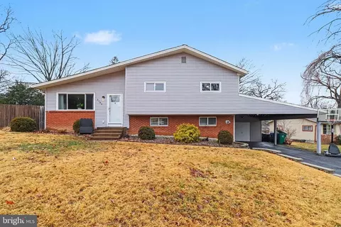 2184 Paxton Dr, Harrisburg, PA 17110