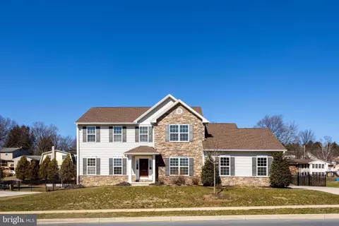 5988 Camden Dr, Harrisburg, PA 17112