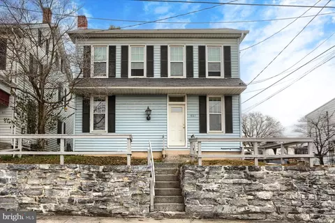 537 2nd St, Harrisburg, PA 17113