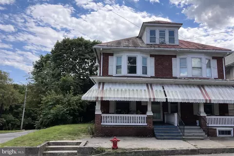 198 Pine St, Millersburg, PA 17061