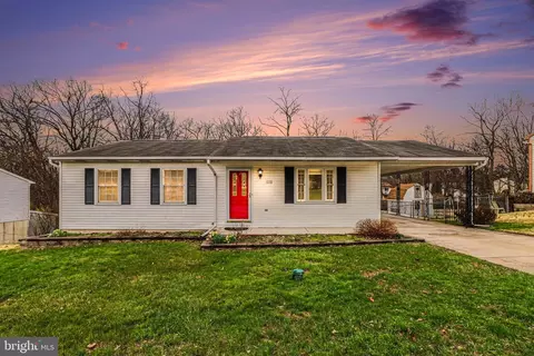 1118 Bethlynn Dr, Harrisburg, PA 17112