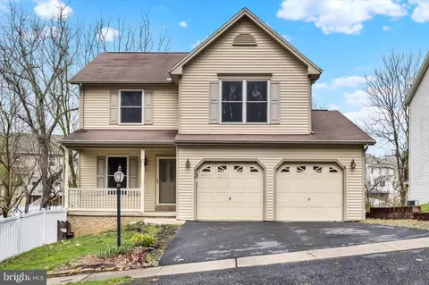 576 Kelker St, Oberlin, PA 17113