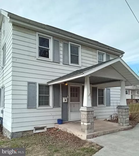 74 Vine St, Highspire, PA 17034