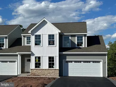 253 Sage Blvd, Middletown, PA 17057