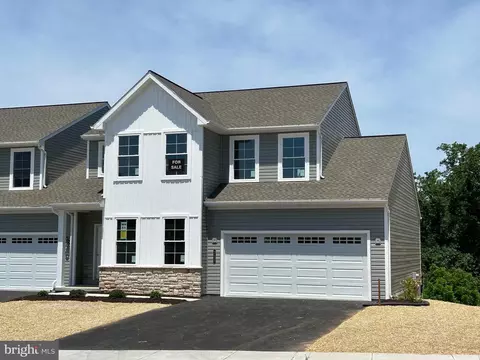 253 Sage Blvd, Middletown, PA 17057