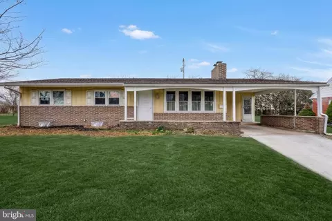 4605 Oxford Rd, Harrisburg, PA 17109