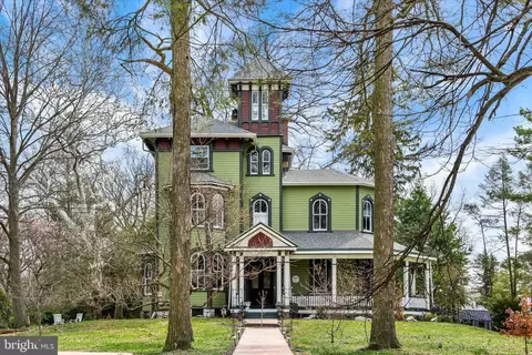 2101 Bellevue Rd, Harrisburg, PA 17104