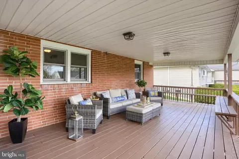 464 Cedar Ave, Hershey, PA 17033 photo 31