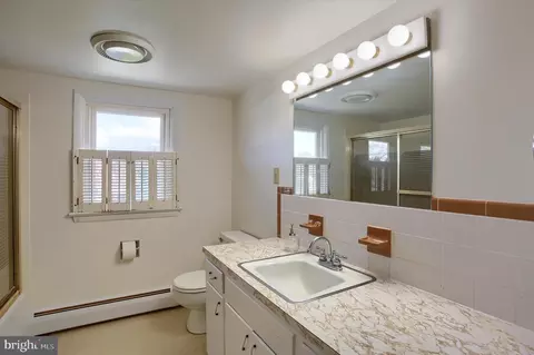 464 Cedar Ave, Hershey, PA 17033 photo 22