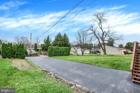 464 Cedar Ave, Hershey, PA 17033 photo 44