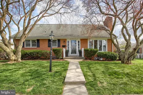 464 Cedar Ave, Hershey, PA 17033 photo 46