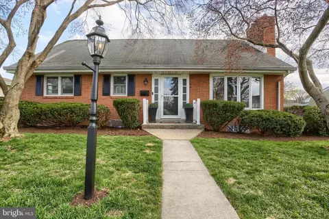 464 Cedar Ave, Hershey, PA 17033 photo 48