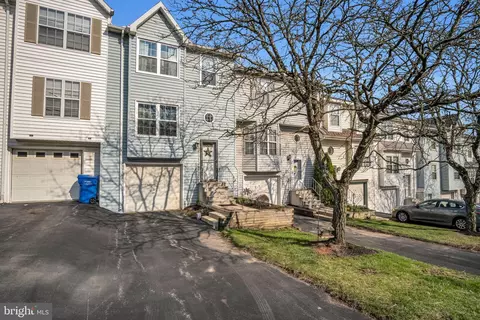 279 Lincoln Ave, Harrisburg, PA 17111