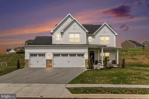 3965 Secretariat St, Harrisburg, PA 17112