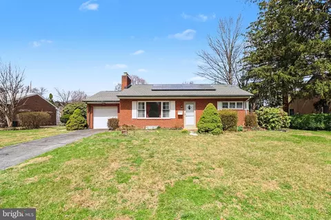 3606 Bonnyview Rd, Harrisburg, PA 17109