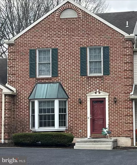 2029 B Raleigh Rd, Hummelstown, PA 17036