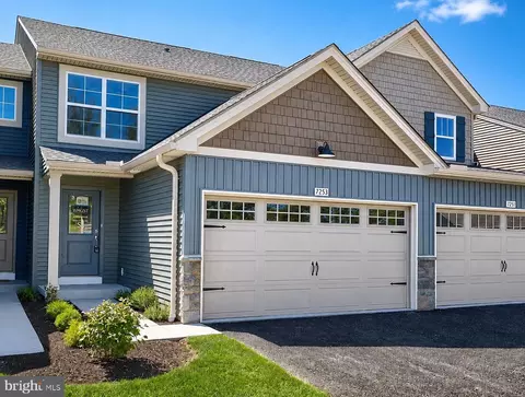 7253 White Oak Blvd, Harrisburg, PA 17112