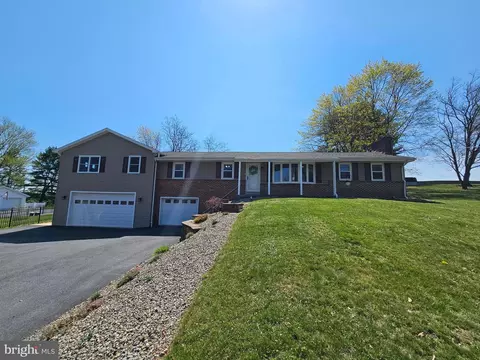 6021 Devonshire Heights Rd, Harrisburg, PA 17112