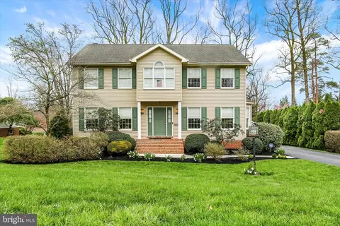 1851 Bonnie Blue Ln, Middletown, PA 17057