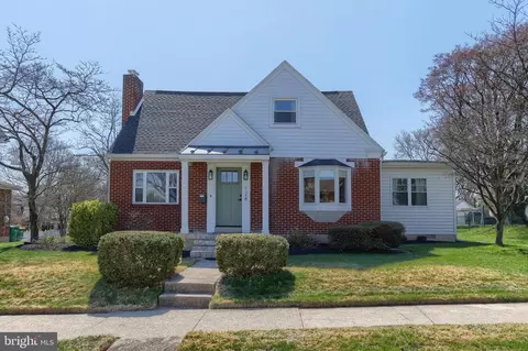 128 W Areba Ave, Hershey, PA 17033