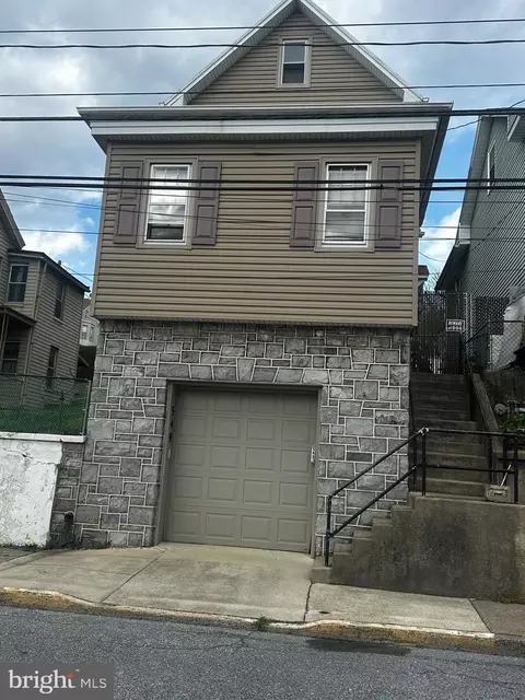 549 N 2nd St, Steelton, PA 17113