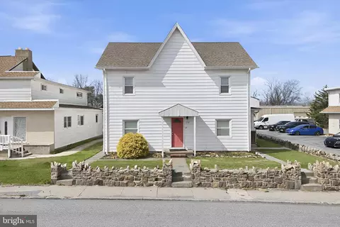 3512 Walnut St, Harrisburg, PA 17109