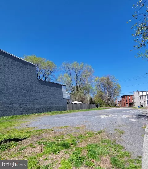 1154 1156 Derry St, Harrisburg, PA 17104