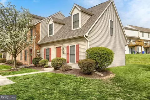 200 N Timber Ct, Harrisburg, PA 17110