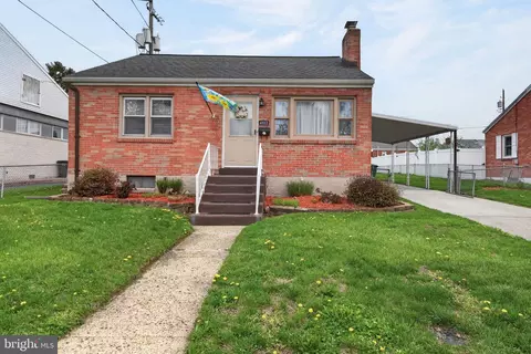 4922 Locust Ln, Harrisburg, PA 17109