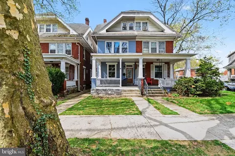 918 N 16th St, Harrisburg, PA 17103