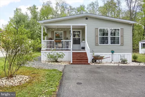 69 S Elmer Ave, Halifax, PA 17032