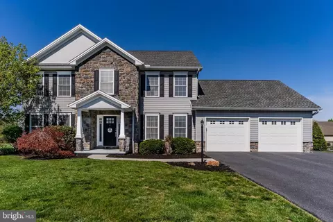 7178 Beaver Creek Rd, Harrisburg, PA 17112
