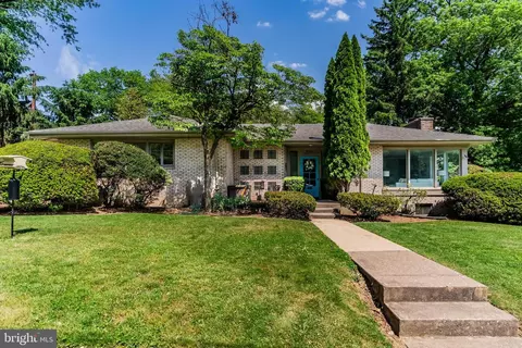 3700 Vista Ter, Harrisburg, PA 17111