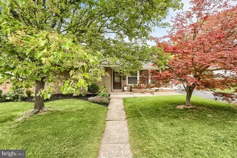 501 Clinton Rd, Harrisburg, PA 17109