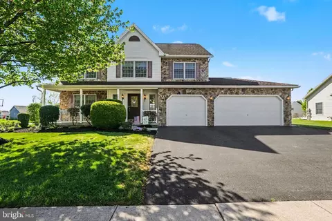 6505 Alfano Dr, Harrisburg, PA 17112