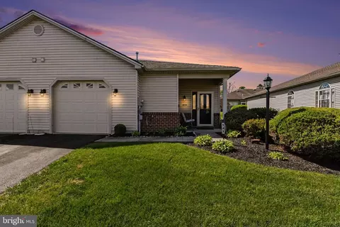 141 Leonard Ln, Harrisburg, PA 17111