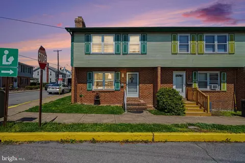 501 Center St, Millersburg, PA 17061